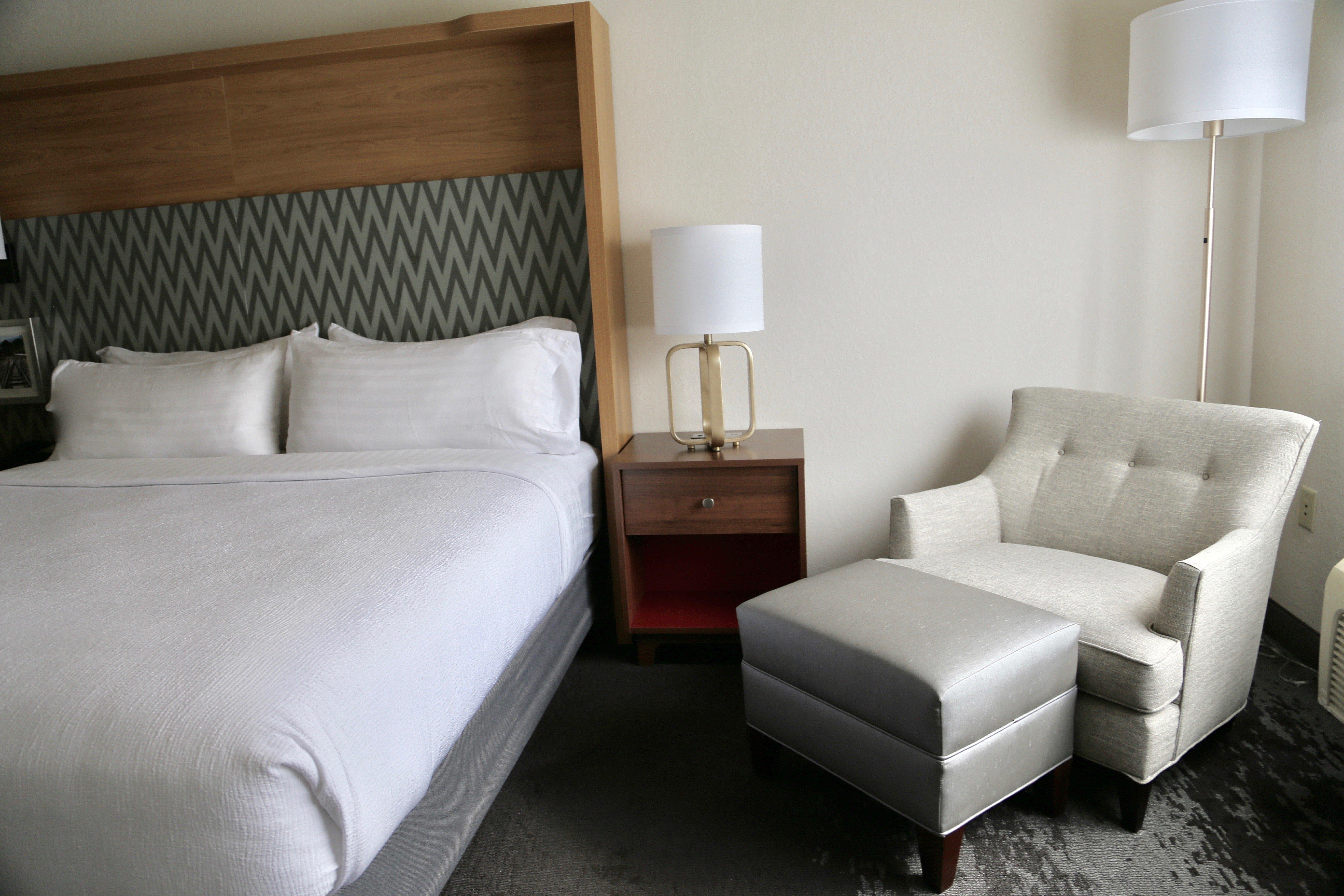 Holiday Inn Salem By Ihg Exterior foto