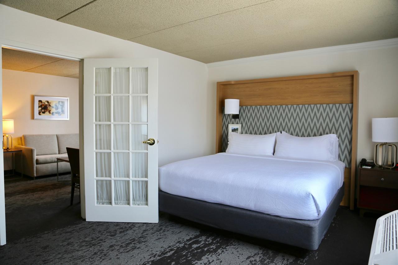Holiday Inn Salem By Ihg Exterior foto